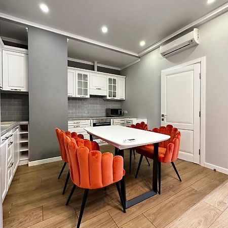 Gagarin Plaza Stylish Apartment Odessa Extérieur photo