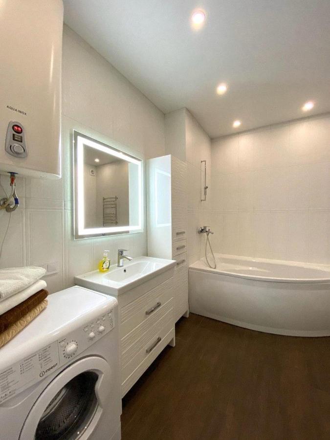 Gagarin Plaza Stylish Apartment Odessa Extérieur photo