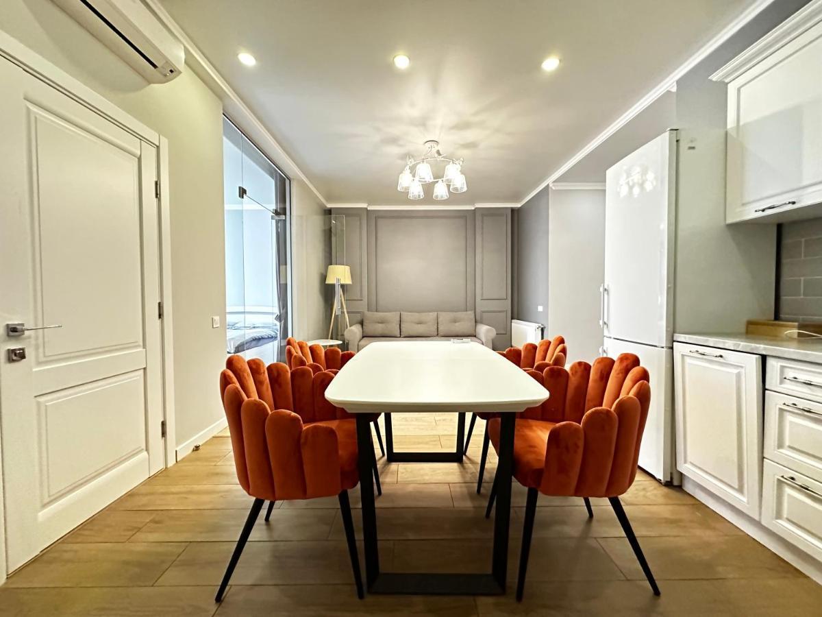 Gagarin Plaza Stylish Apartment Odessa Extérieur photo