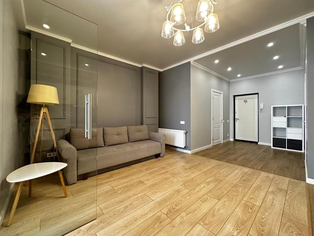 Gagarin Plaza Stylish Apartment Odessa Extérieur photo