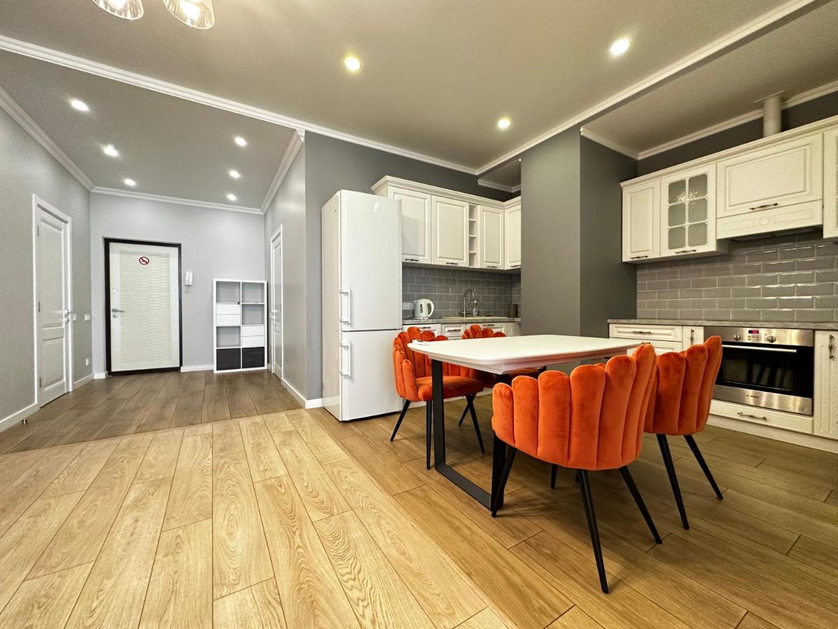 Gagarin Plaza Stylish Apartment Odessa Extérieur photo